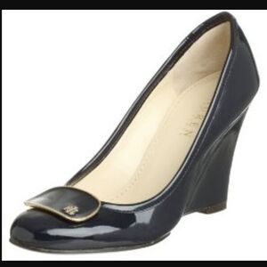 Elegant Lauren Ralph Lauren Black Patent Wedge Pumps - Size 8.5M